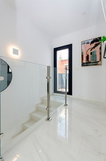 Image No.30-3 Bed Villa for sale