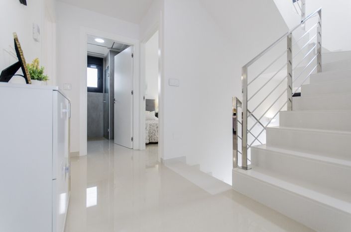 Image No.33-3 Bed Villa for sale