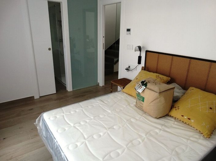 Image No.10-3 Bed Villa for sale