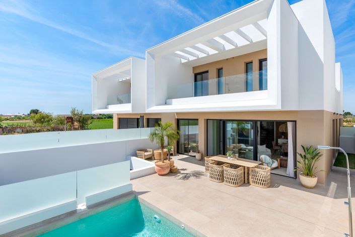 Image No.15-3 Bed Villa for sale