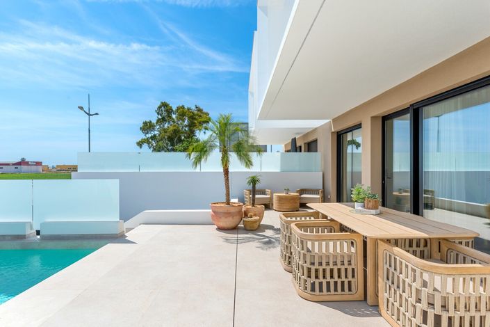 Image No.18-3 Bed Villa for sale