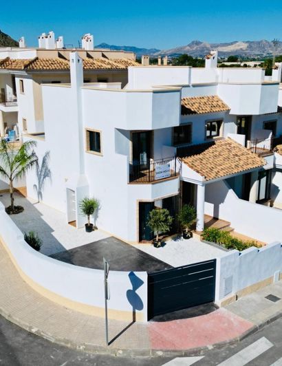 Image No.12-3 Bed Villa for sale