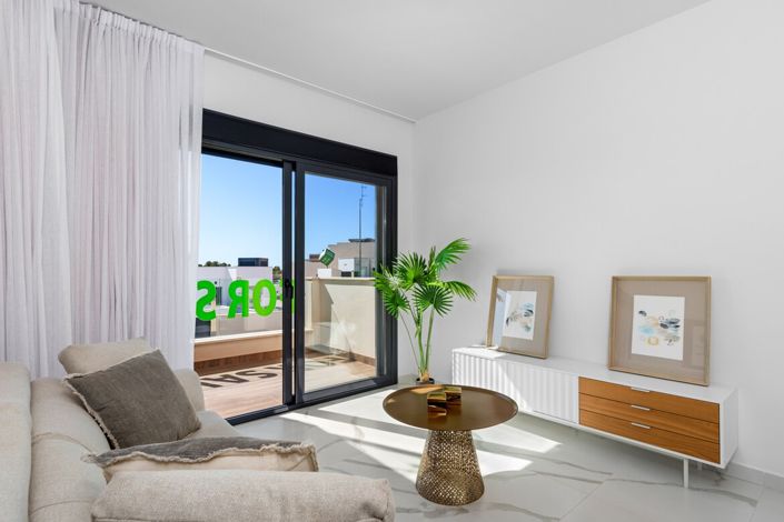 Image No.4-2 Bed Villa for sale