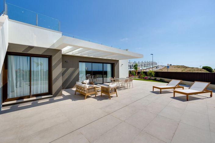 Image No.2-3 Bed Villa for sale