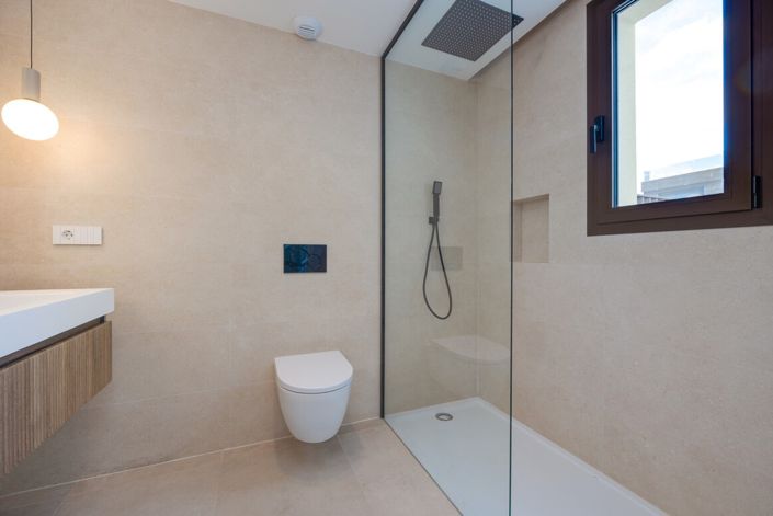 Image No.7-3 Bed Villa for sale