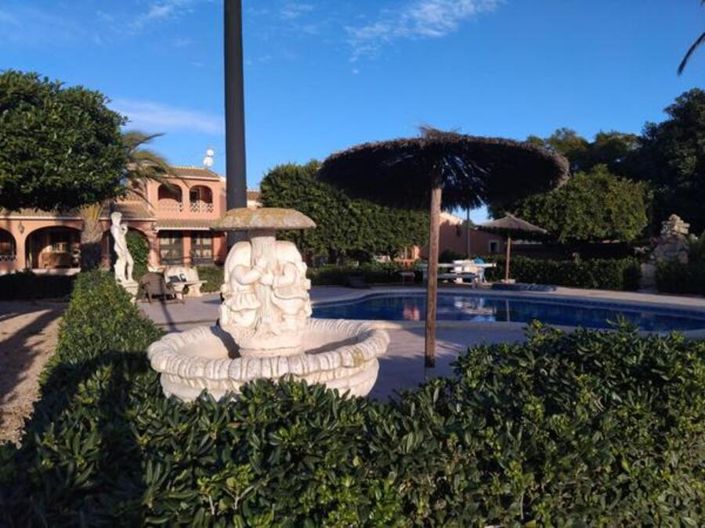 Image No.15-5 Bed Villa for sale
