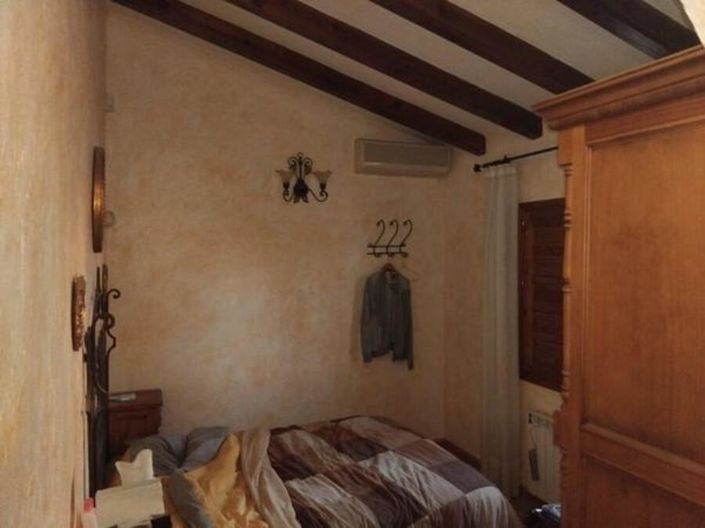Image No.6-5 Bed Villa for sale