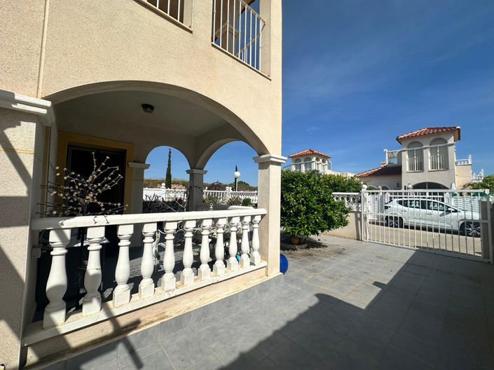 Image No.4-2 Bed Villa for sale