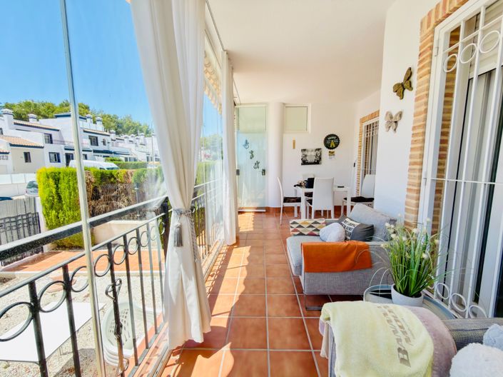 Image No.7-2 Bed Property for sale