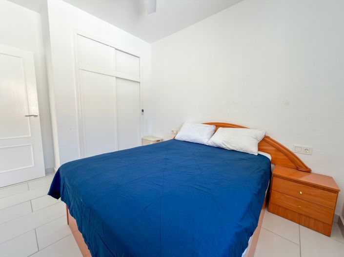 Image No.19-2 Bed Property for sale