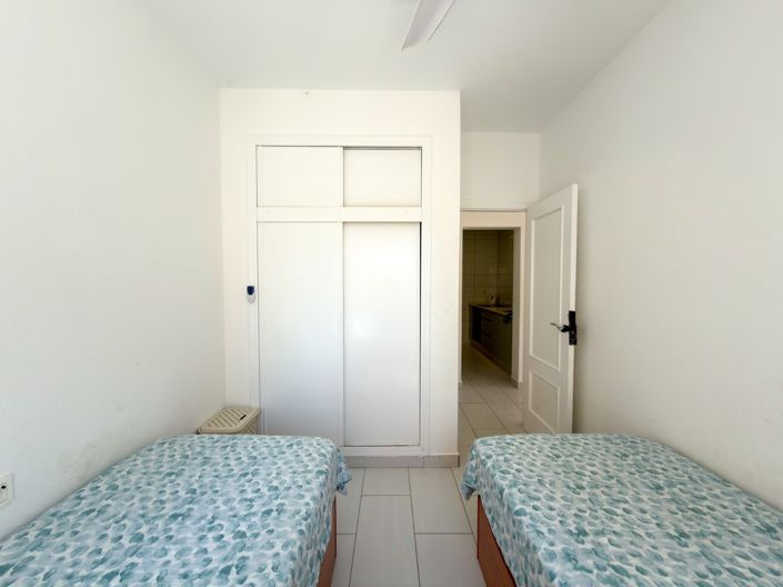 Image No.23-2 Bed Property for sale