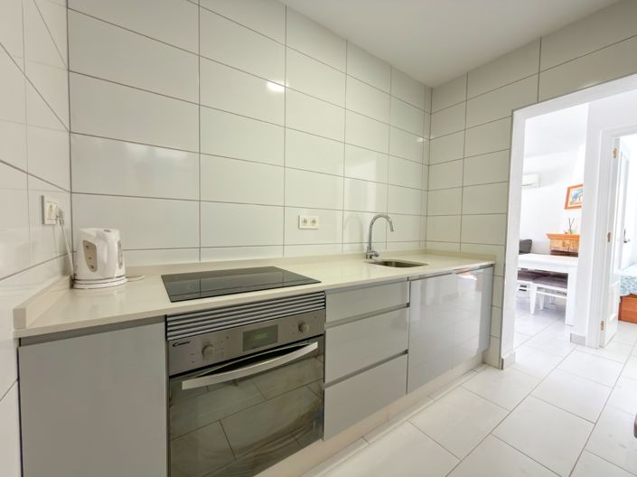 Image No.29-2 Bed Property for sale