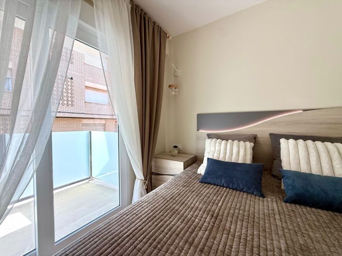 Image No.17-3 Bed Villa for sale
