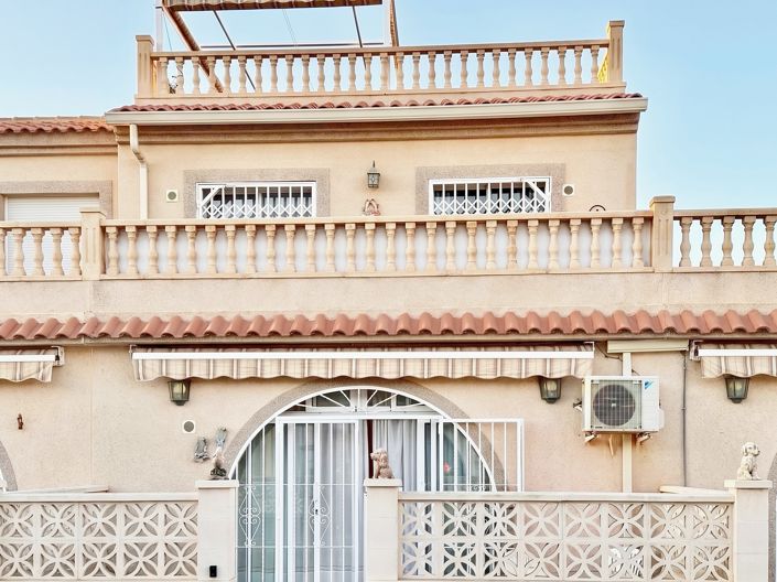 Image No.8-Casa adosada con 3 dormitorios en venta