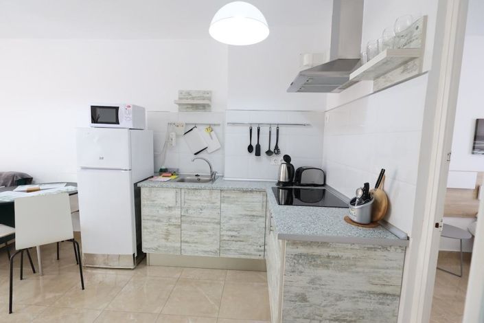 Image No.7-2 Bed Property for sale