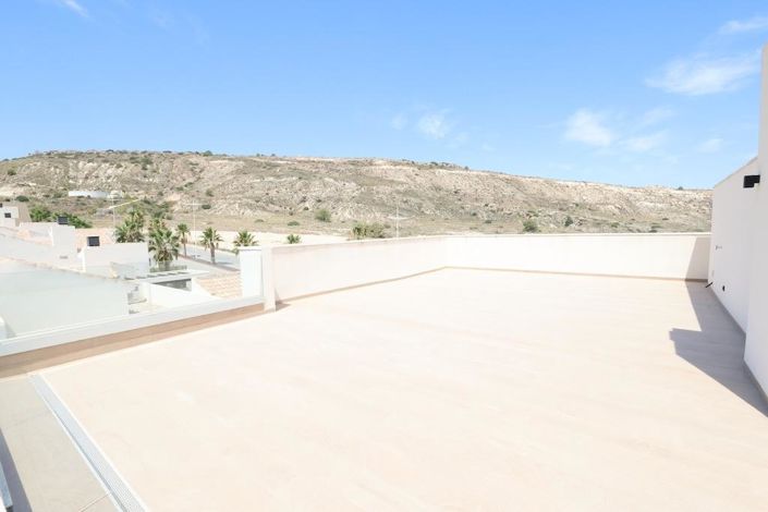 Image No.24-3 Bed Penthouse for sale