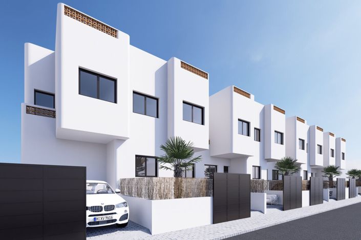 Image No.18-3 Bed Apartment for sale