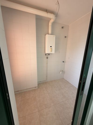 Image No.40-2 Bed Apartment for sale