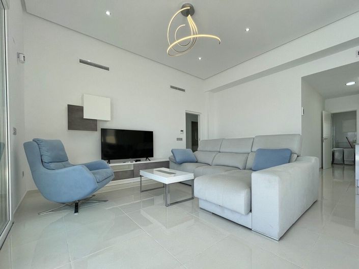 Image No.4-3 Bed Villa for sale
