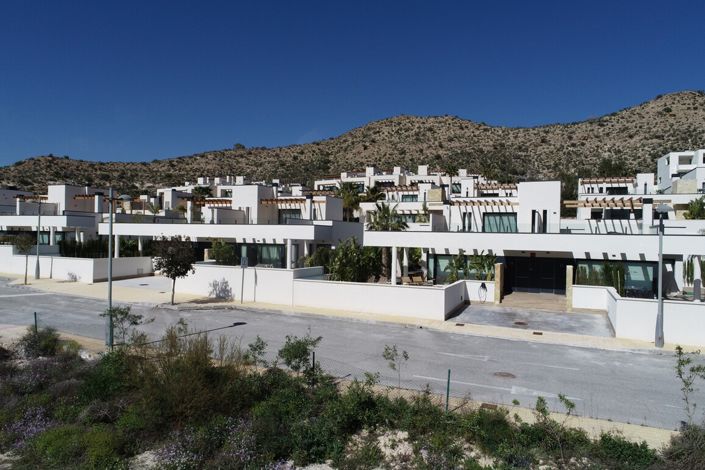 Image No.21-4 Bed Villa for sale