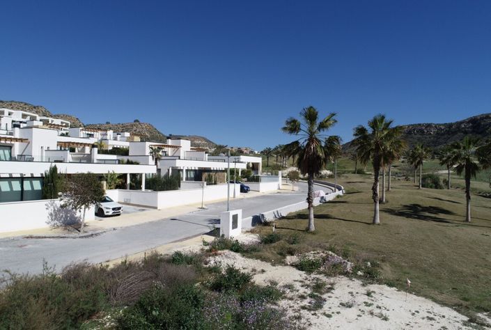 Image No.27-4 Bed Villa for sale