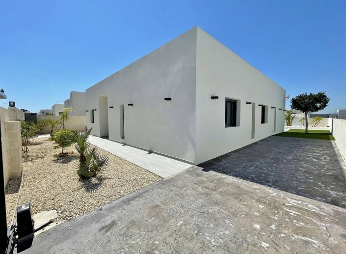Image No.13-3 Bed Villa for sale