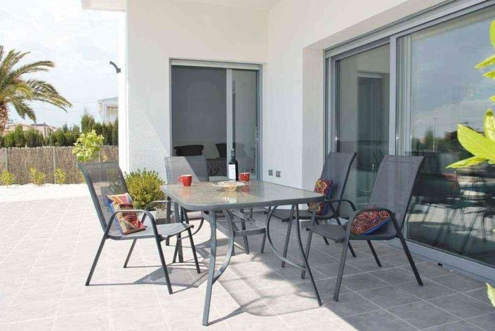 Image No.2-3 Bed Villa for sale