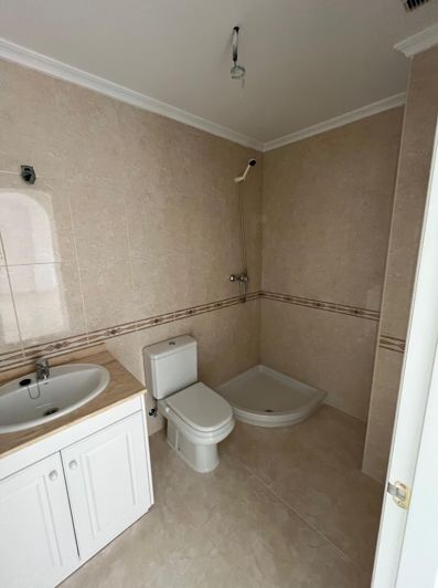 Image No.21-2 Bed Apartment for sale