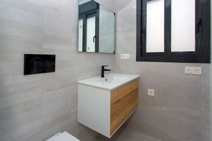 Image No.17-2 Bed Apartment for sale