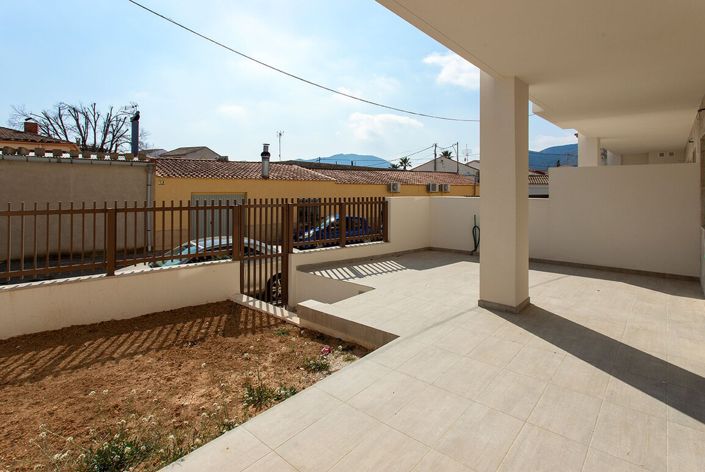 Image No.28-3 Bed Apartment for sale