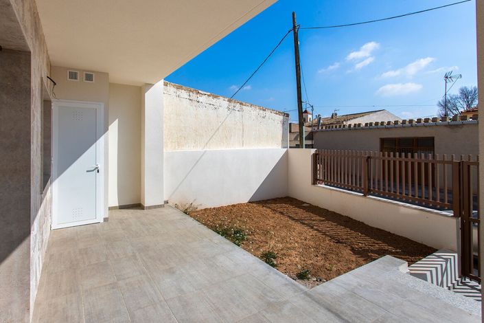 Image No.29-3 Bed Apartment for sale