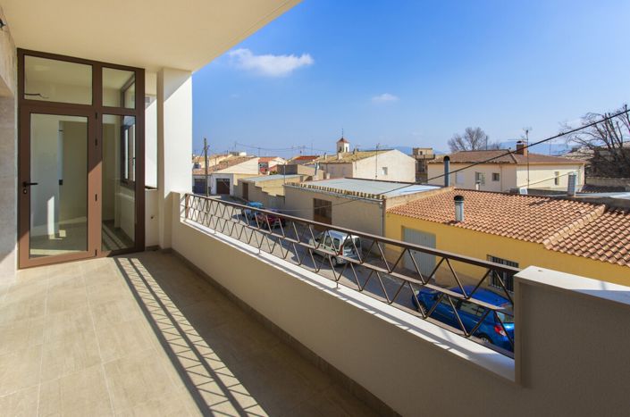 Image No.40-3 Bed Apartment for sale