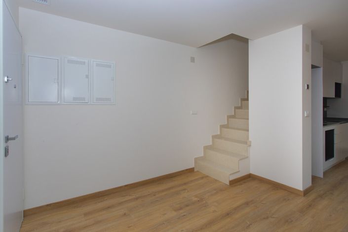 Image No.41-3 Bed Apartment for sale