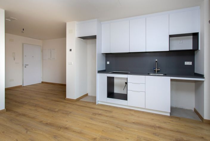 Image No.49-3 Bed Apartment for sale