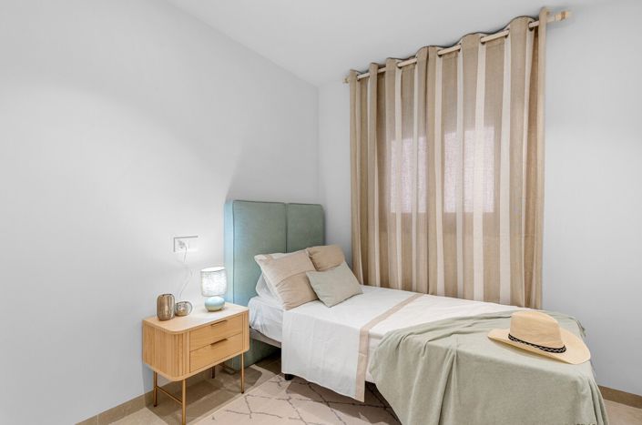 Image No.16-3 Bed Apartment for sale