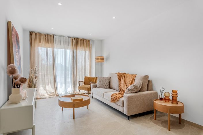 Image No.18-3 Bed Apartment for sale