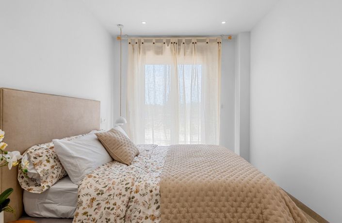 Image No.19-3 Bed Apartment for sale