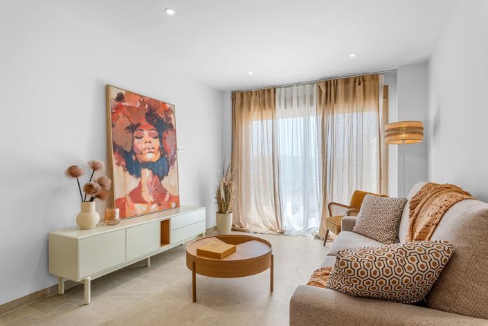 Image No.33-3 Bed Apartment for sale