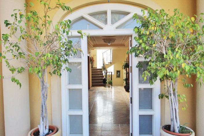 Image No.17-4 Bed Villa for sale