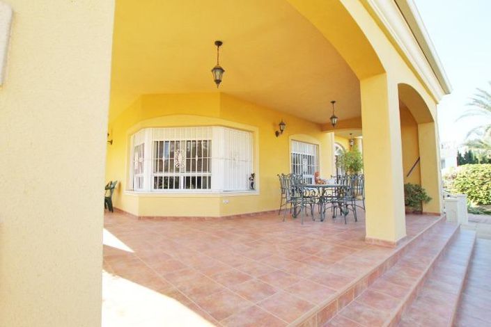 Image No.8-4 Bed Villa for sale