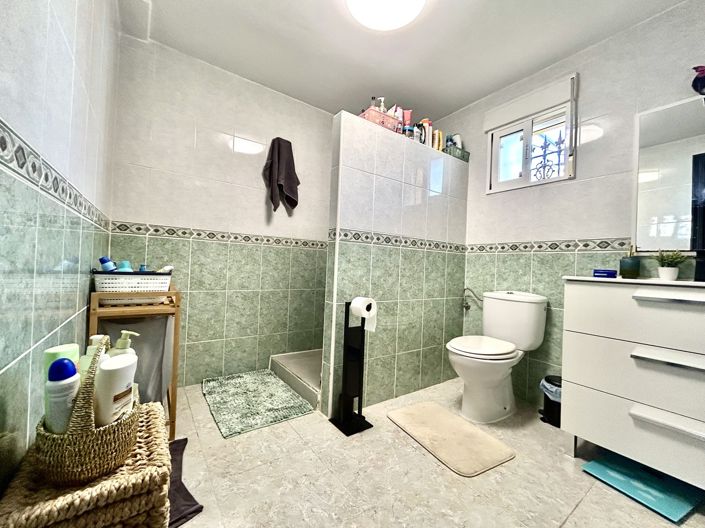 Image No.31-4 Bed Villa for sale