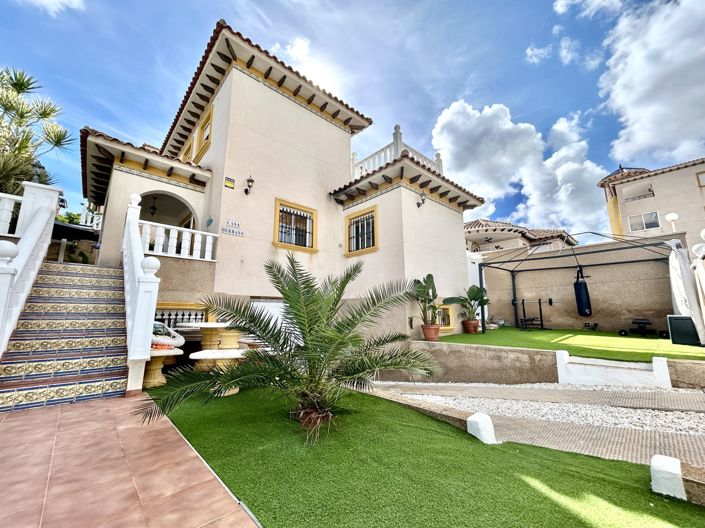 Image No.43-4 Bed Villa for sale