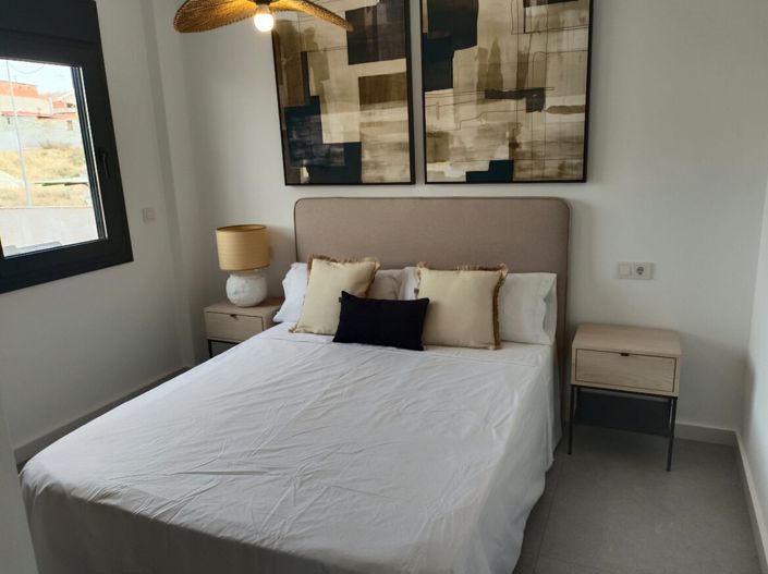Image No.36-2 Bed Apartment for sale