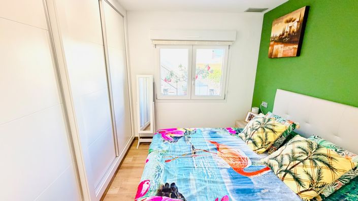 Image No.38-3 Bed Property for sale