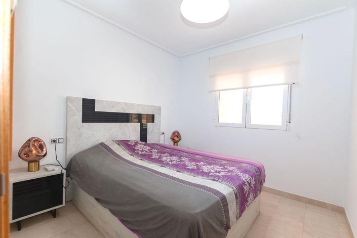 Image No.17-3 Bed Apartment for sale