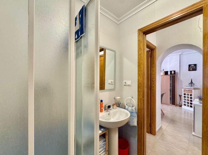 Image No.15-2 Bed Apartment for sale