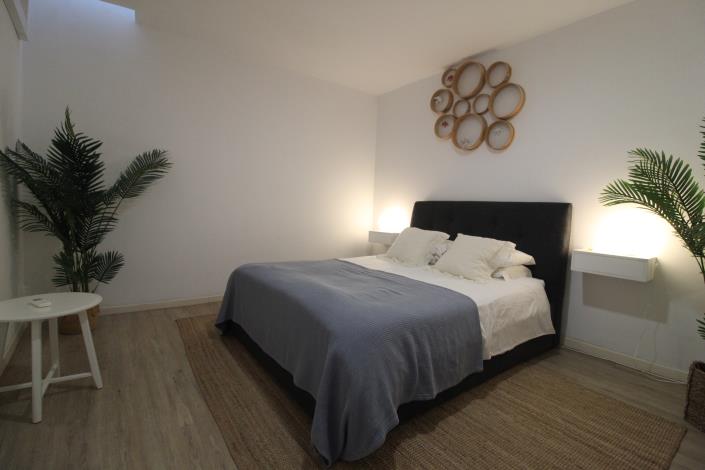Image No.16-2 Bed Apartment for sale