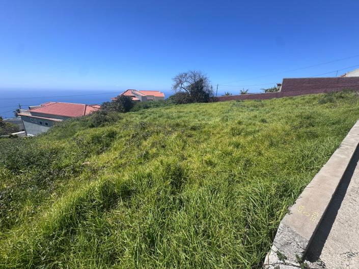Image No.4-2 Bed Land for sale