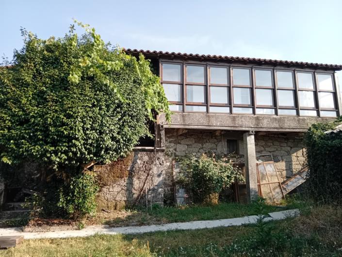 Image No.2-Maison de campagne de 4 chambres à vendre à Chantada