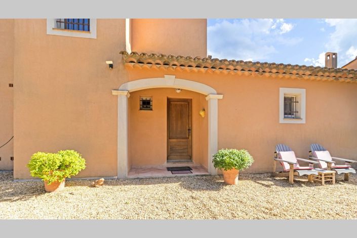 Image No.13-4 Bed House for sale